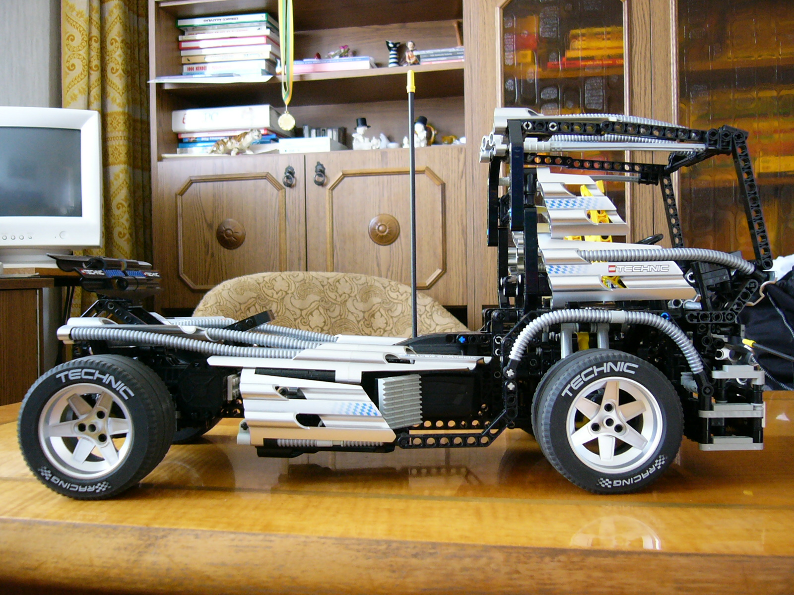 rtruck03.jpg