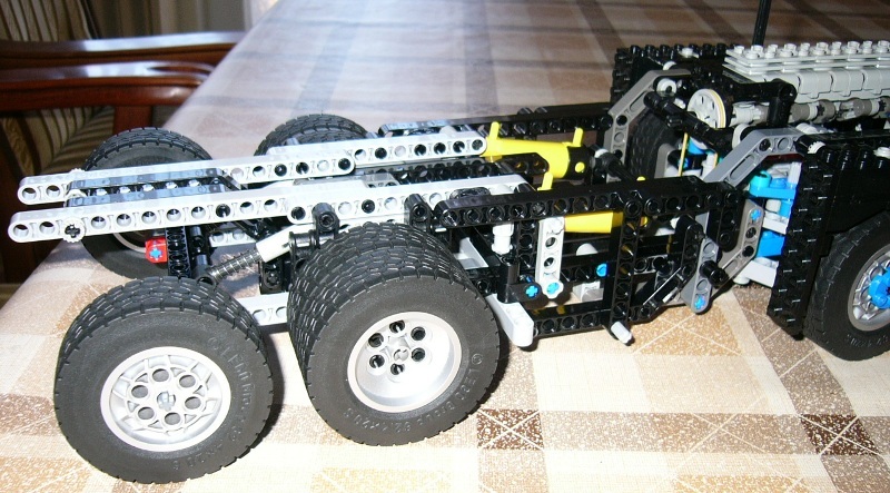 scania_107.jpg