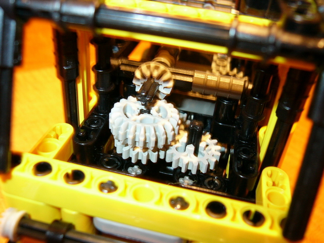 thesmallest4x4truck_05.jpg