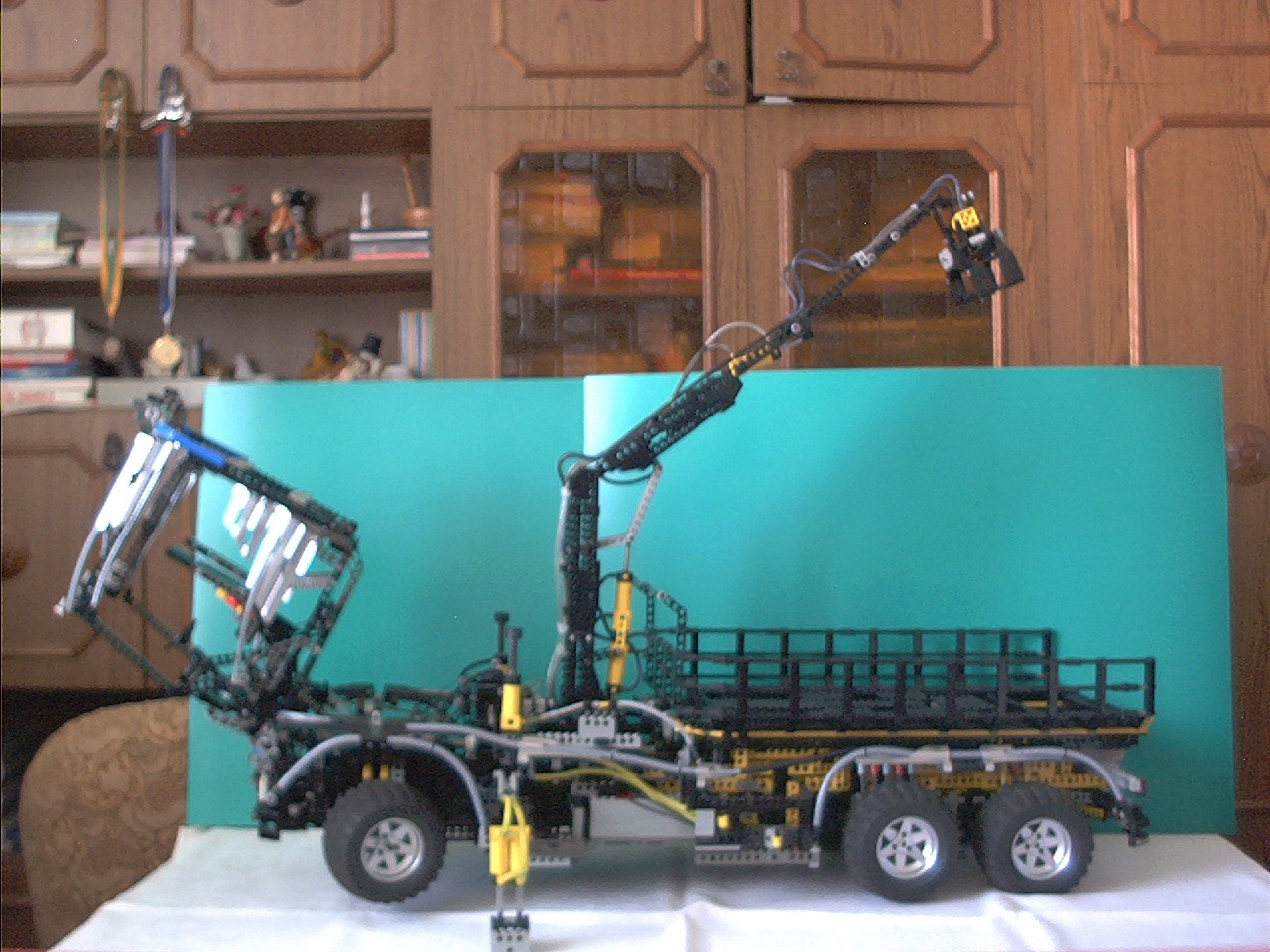 truck02.jpg