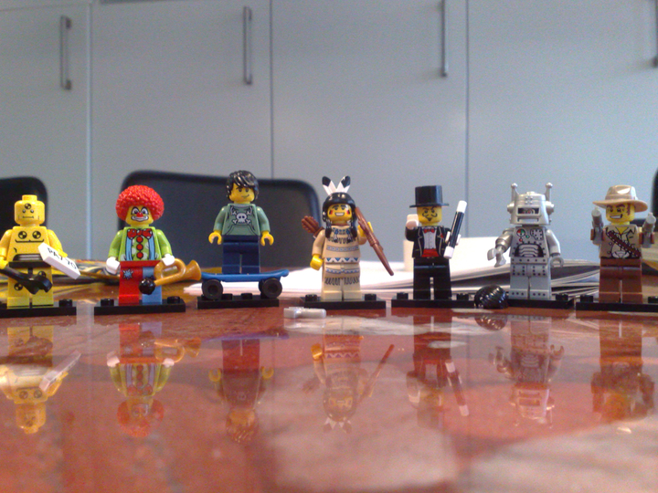 series-1-minifigures.jpg