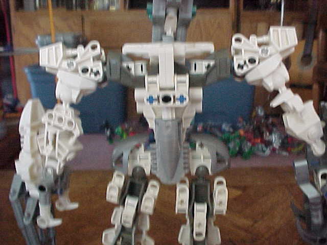 00warhaka2.jpg
