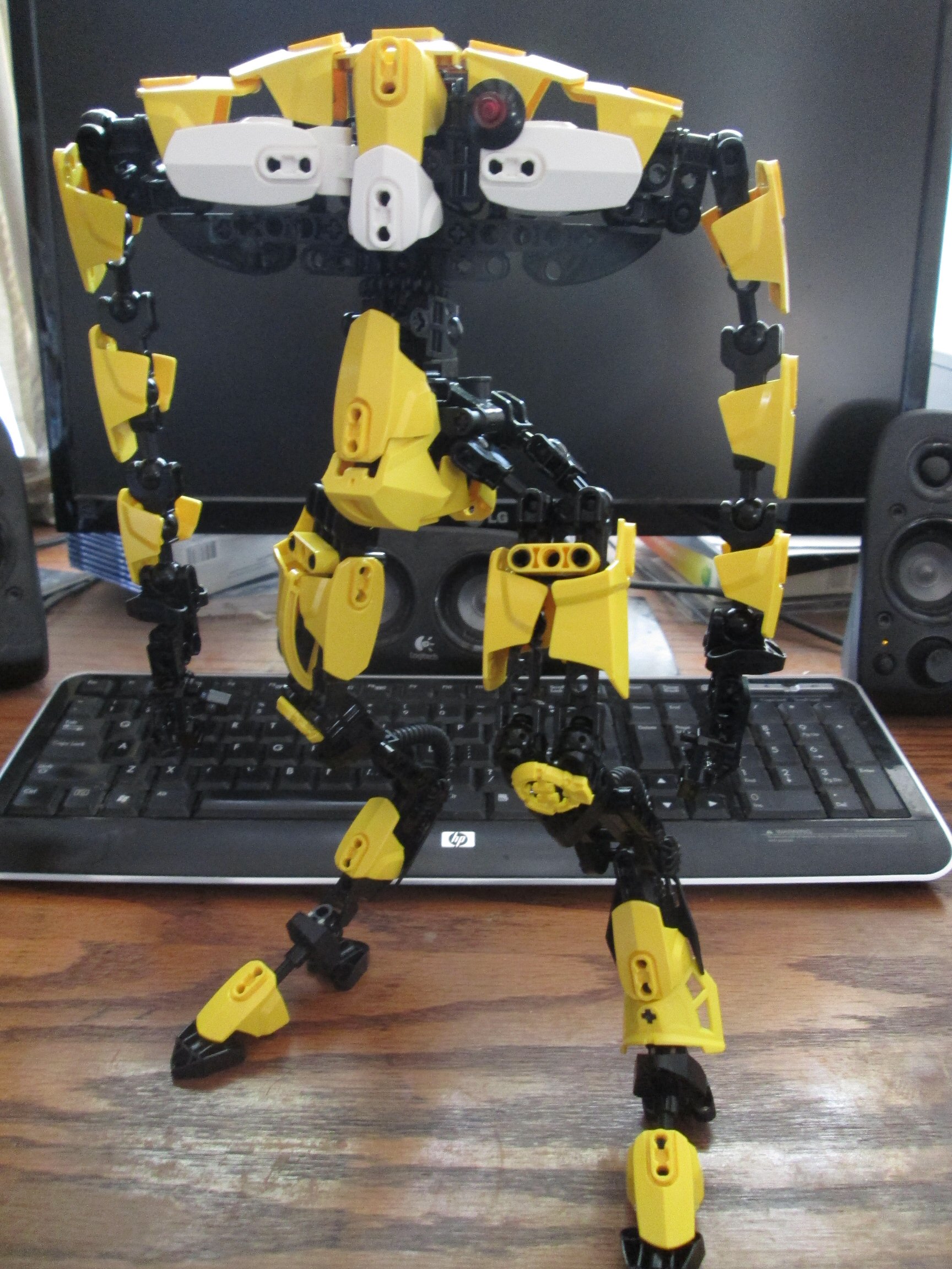 loader_resized.jpg