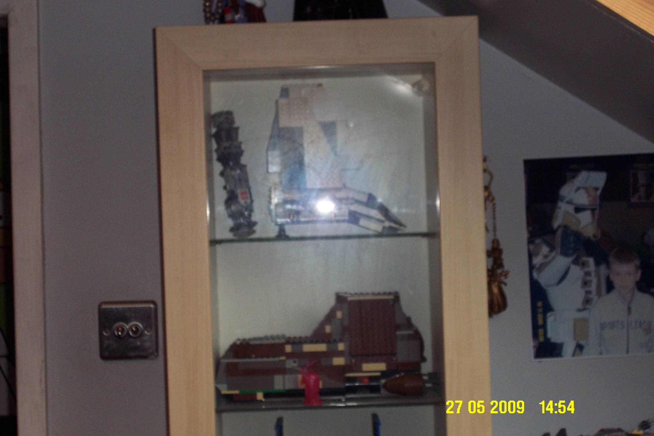 shelf_6.jpg