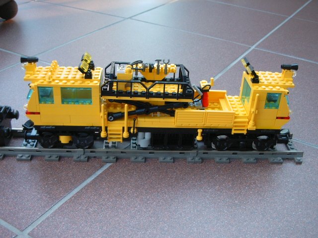 480_hubbuehnenfahrzeug.jpg
