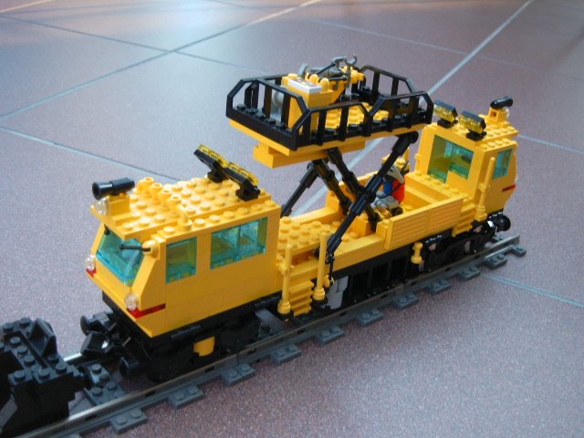 484_hubbuehnenfahrzeug.jpg