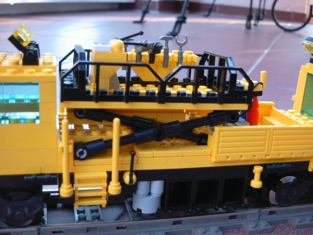 487_hubbuehne_unten.jpg