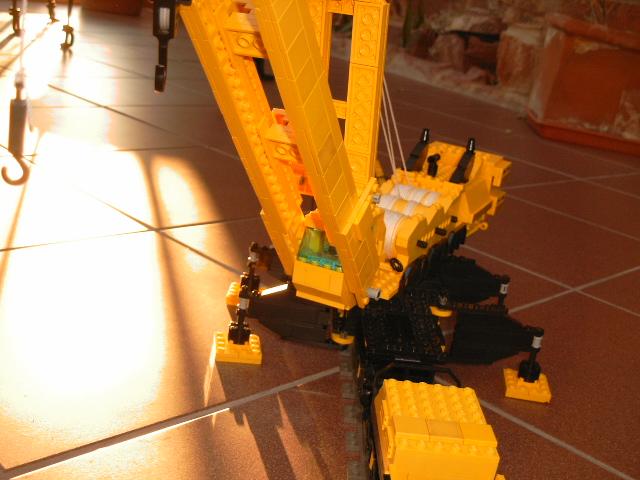 137_kran_front.jpg