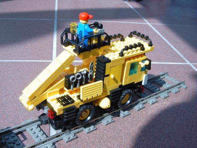 303_zweiwegefahrzeug_fahrposition.jpg