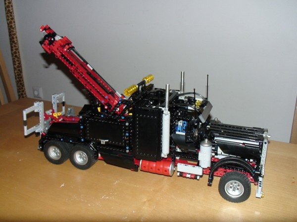 tow_truck_8285.jpg