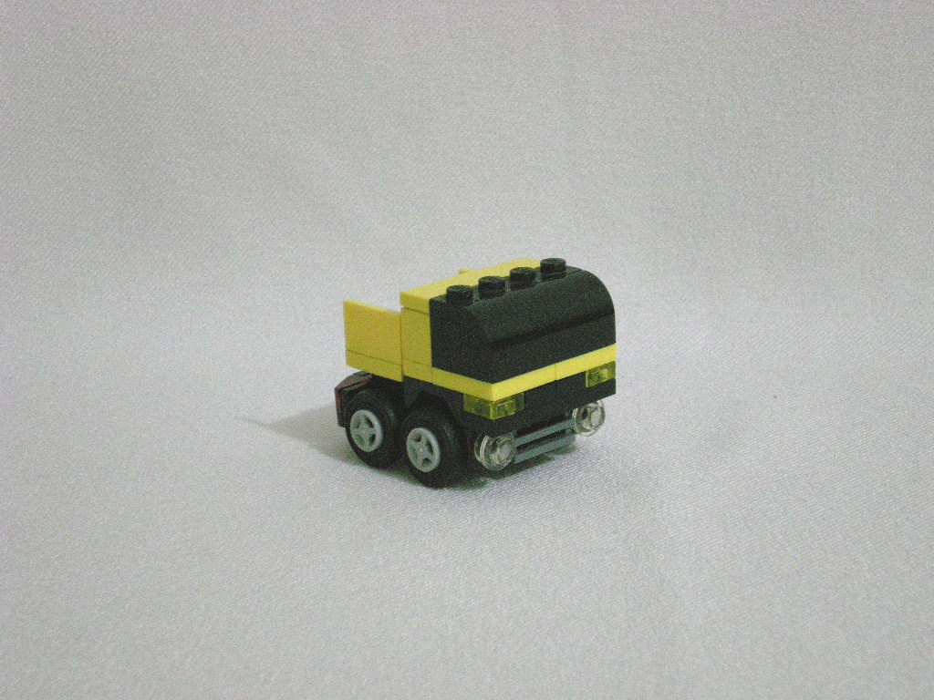 q-truck-001.jpg