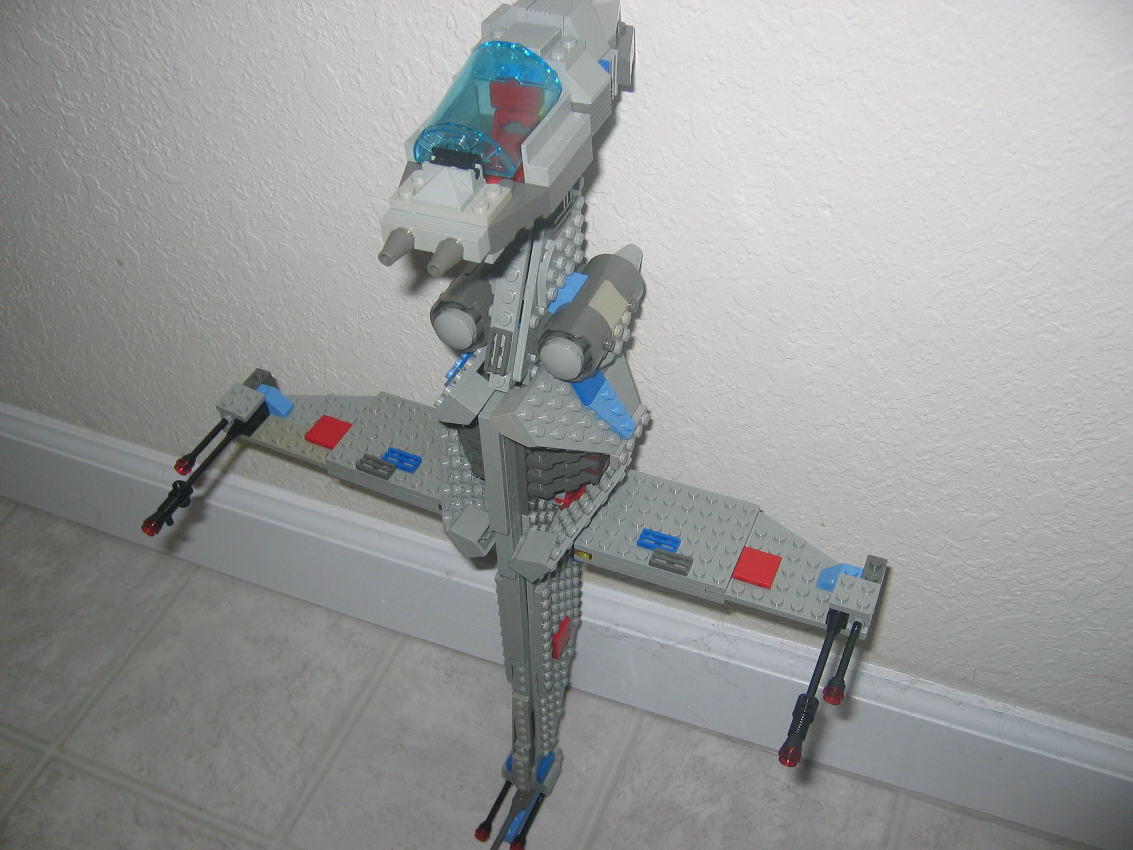 b-wing3.jpg