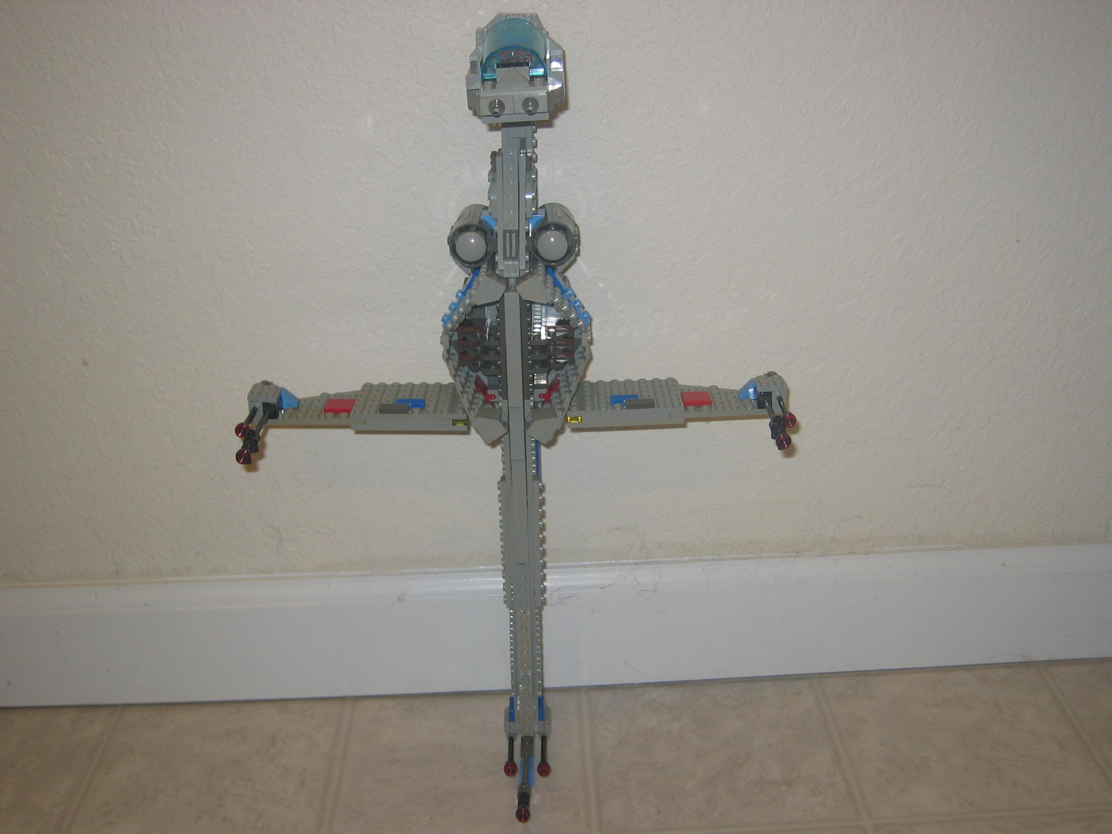 b-wing9.jpg