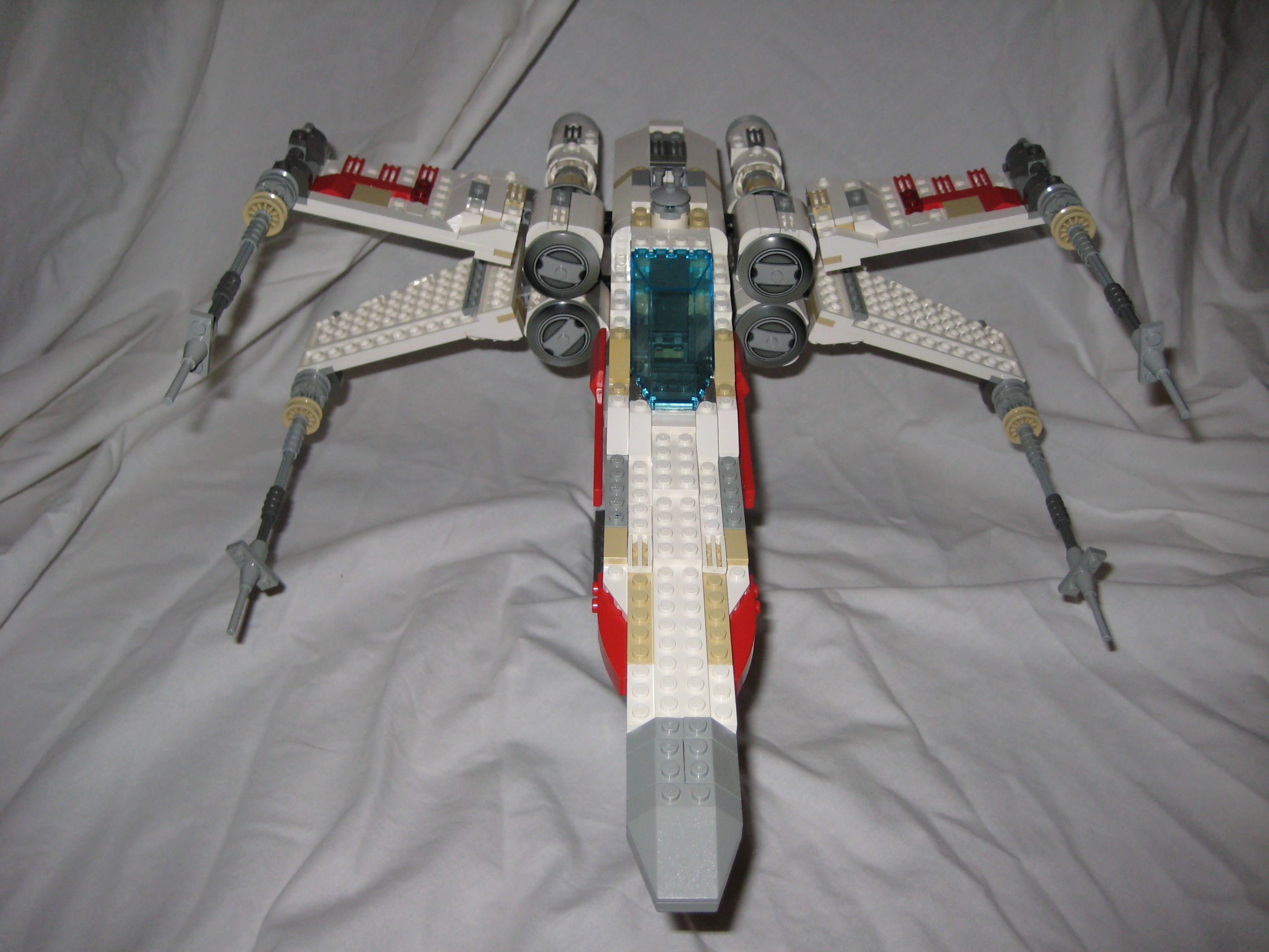 ucs_x-wing7.jpg