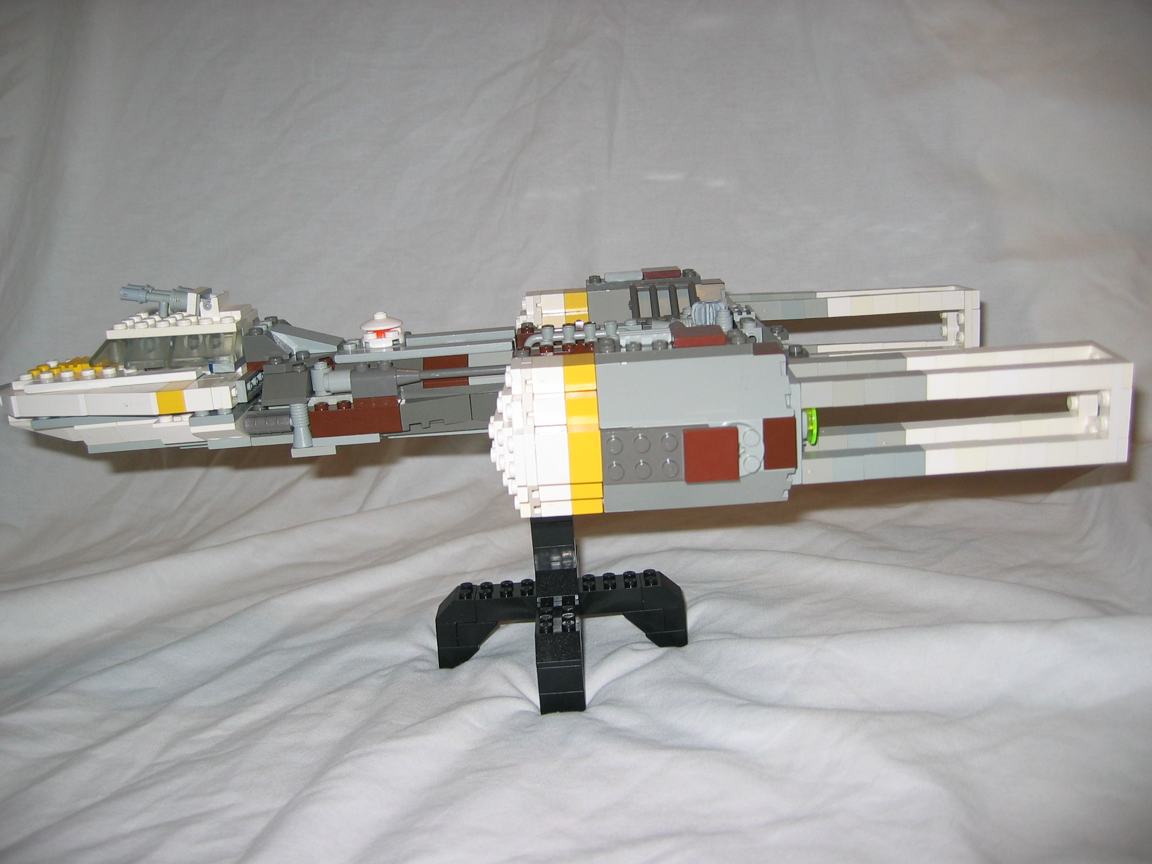 y-wing12.jpg
