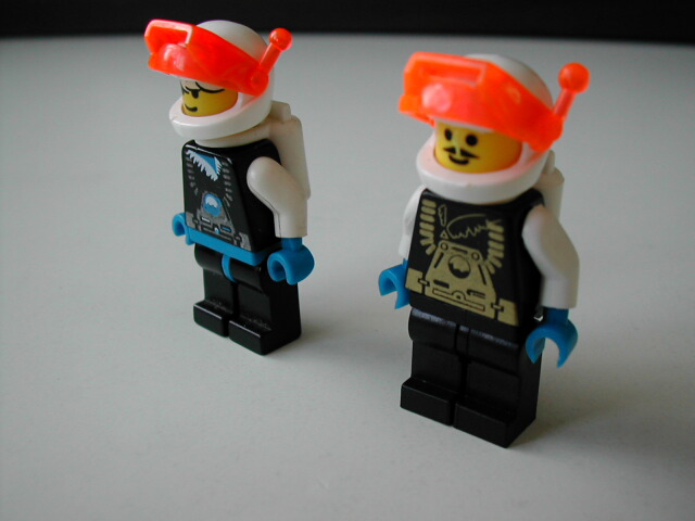 a-minifigure-comparison.jpg