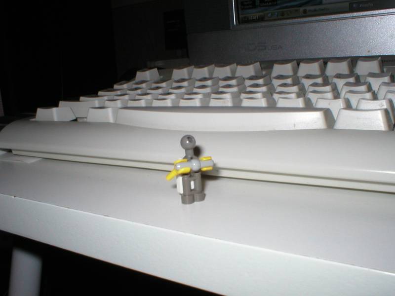 microcreature003b.jpg