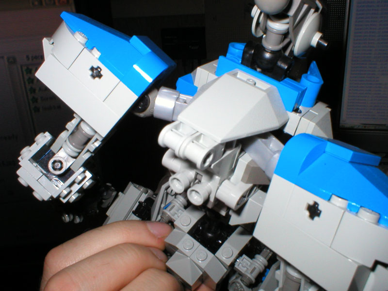 alm014-e009.jpg
