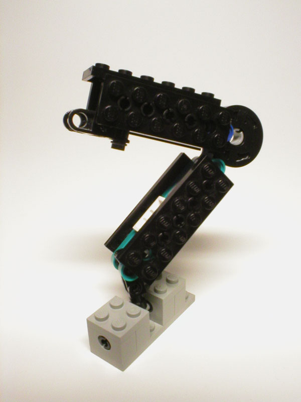 alm018-leg-003.jpg