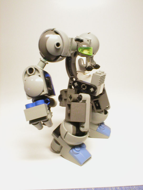 alm017-002-01.jpg