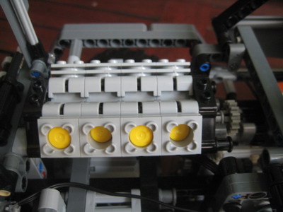 8297_engine.jpg