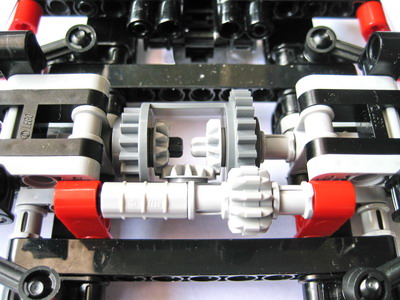 8653_build_gear2.jpg