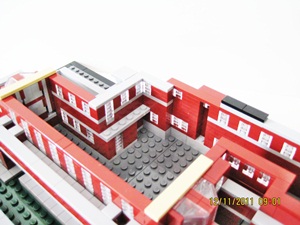21010_mid1.jpg