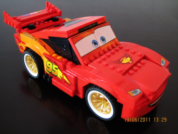 8484_mcqueen2.jpg