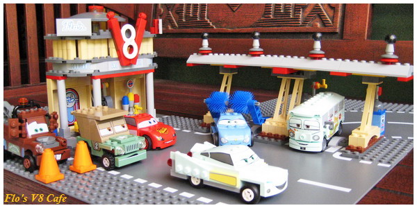8487_flo_cafe1.jpg