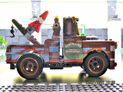 8677_view05.jpg