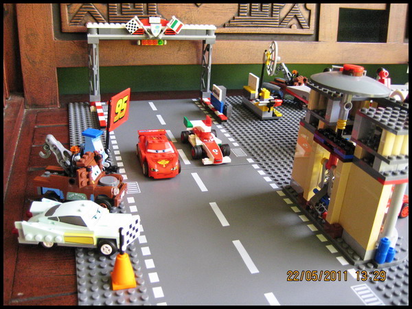 cars_v0_2.jpg