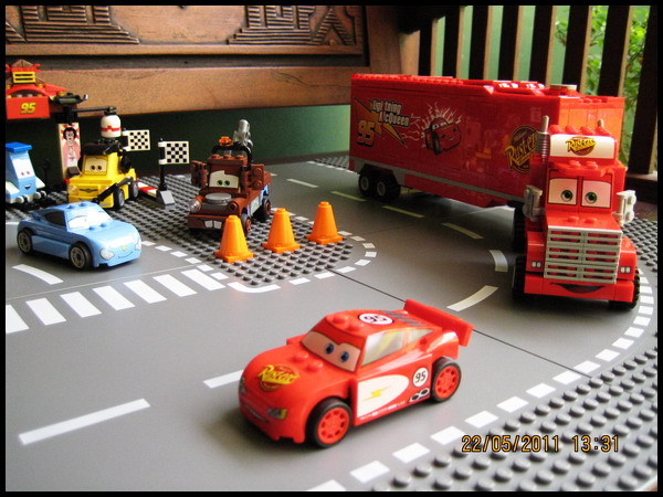 cars_v0_6.jpg