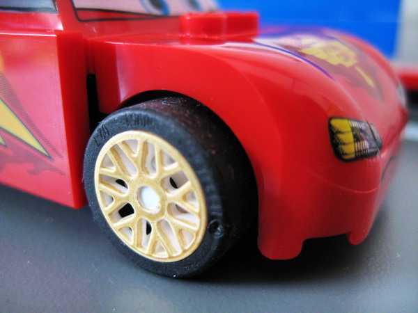char_mcqueen_8423_4.jpg