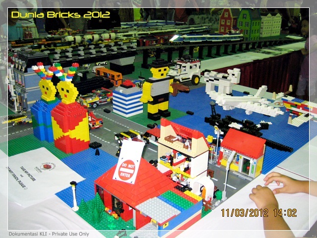 db2012_city_04.jpg