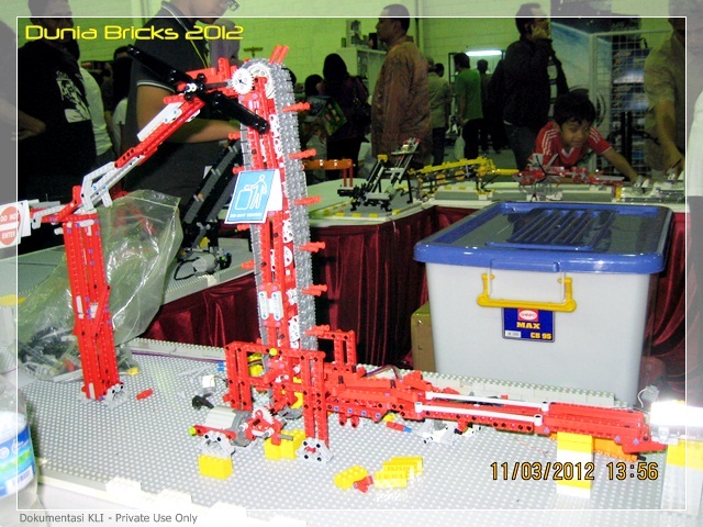 db2012_r10cyd_03.jpg