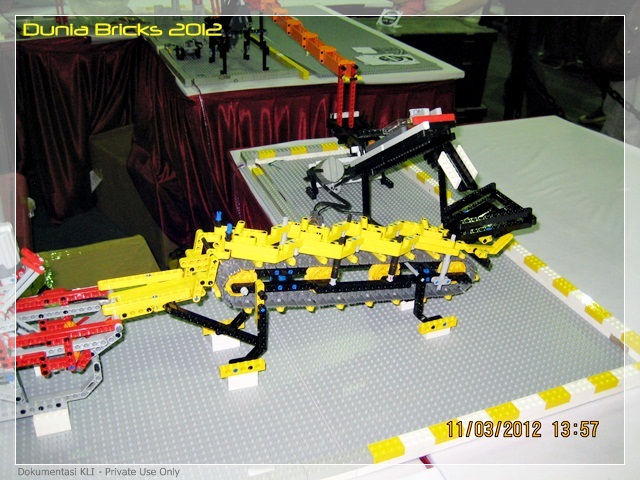 db2012_r10cyd_07.jpg