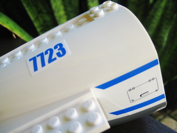 7723_2.jpg