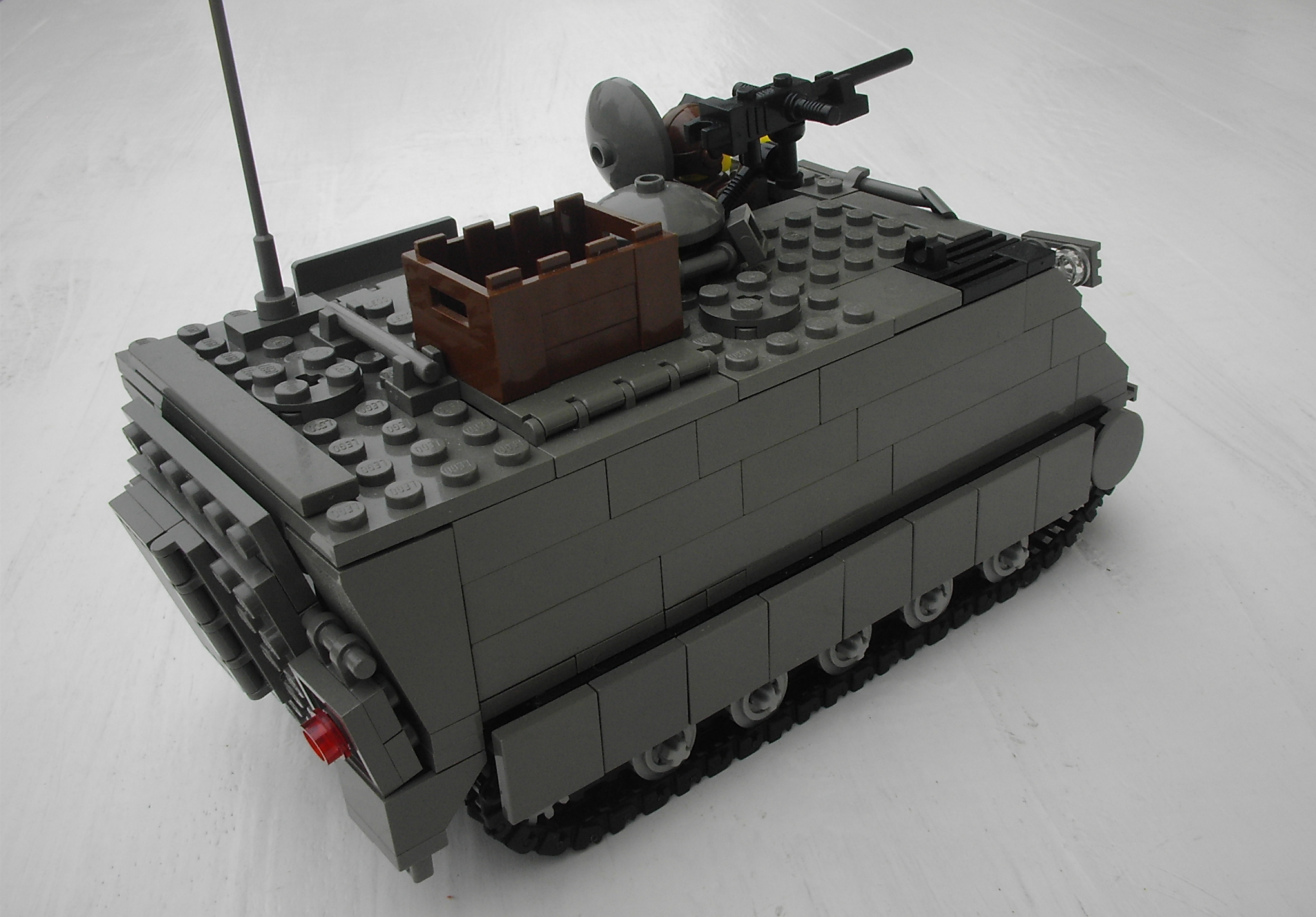 m113backside.jpg