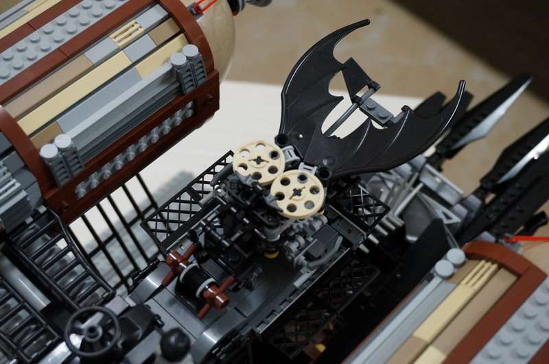 0013_flymoc.jpg