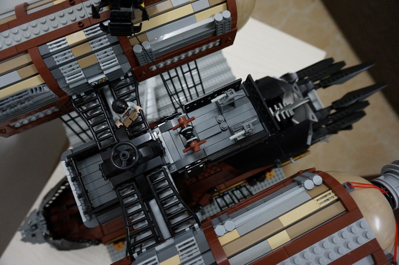 0017_flymoc.jpg