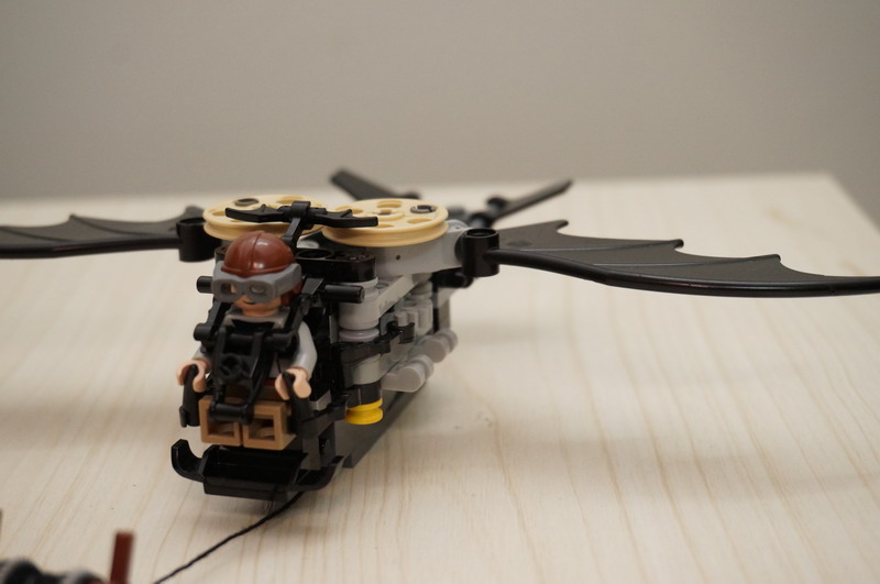 0027_flymoc.jpg