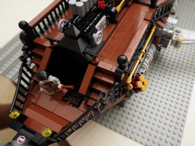 0034_flymoc.jpg