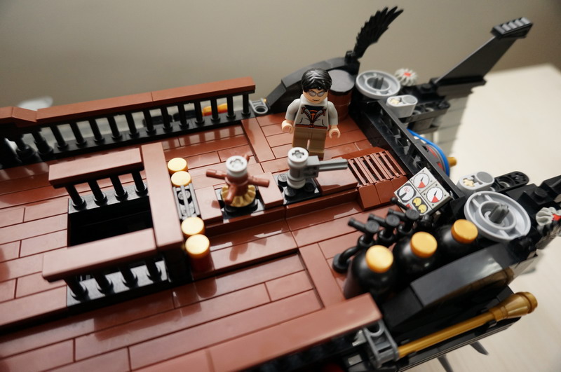 0041_flymoc.jpg
