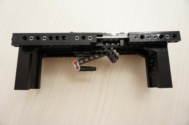 0051_flymoc.jpg