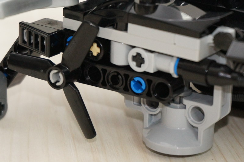 0075_flymoc.jpg