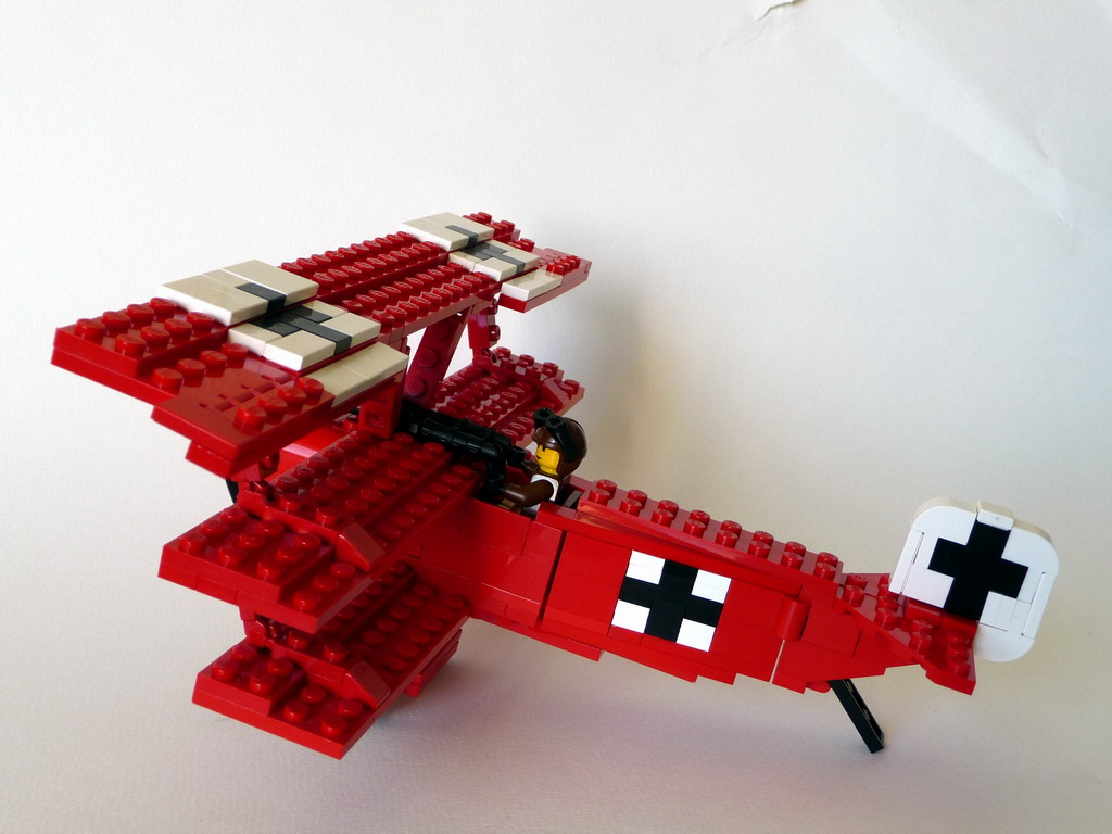 9_-_red_baron_profile.jpg