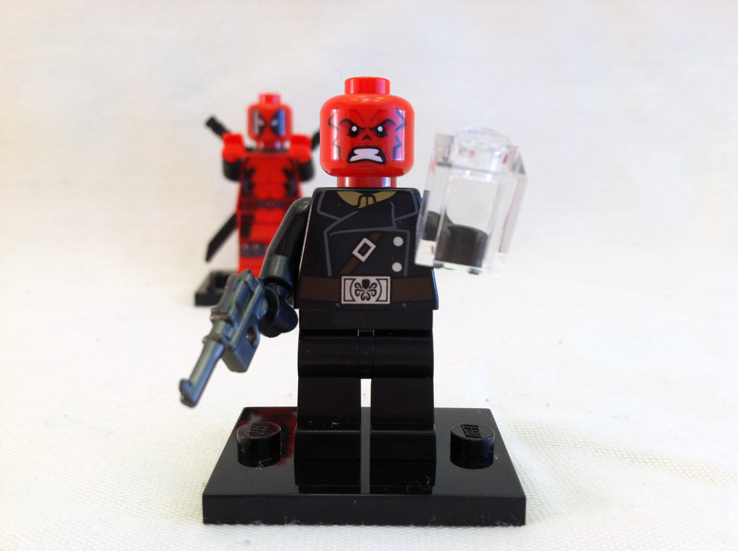 red_skull..jpg