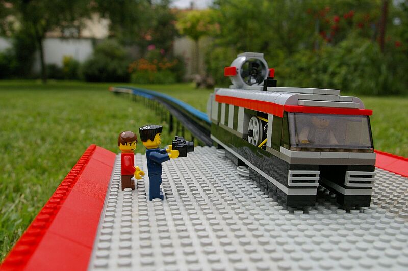lego-aerotrain-03.jpg