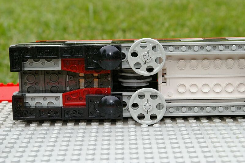 lego-aerotrain-06.jpg