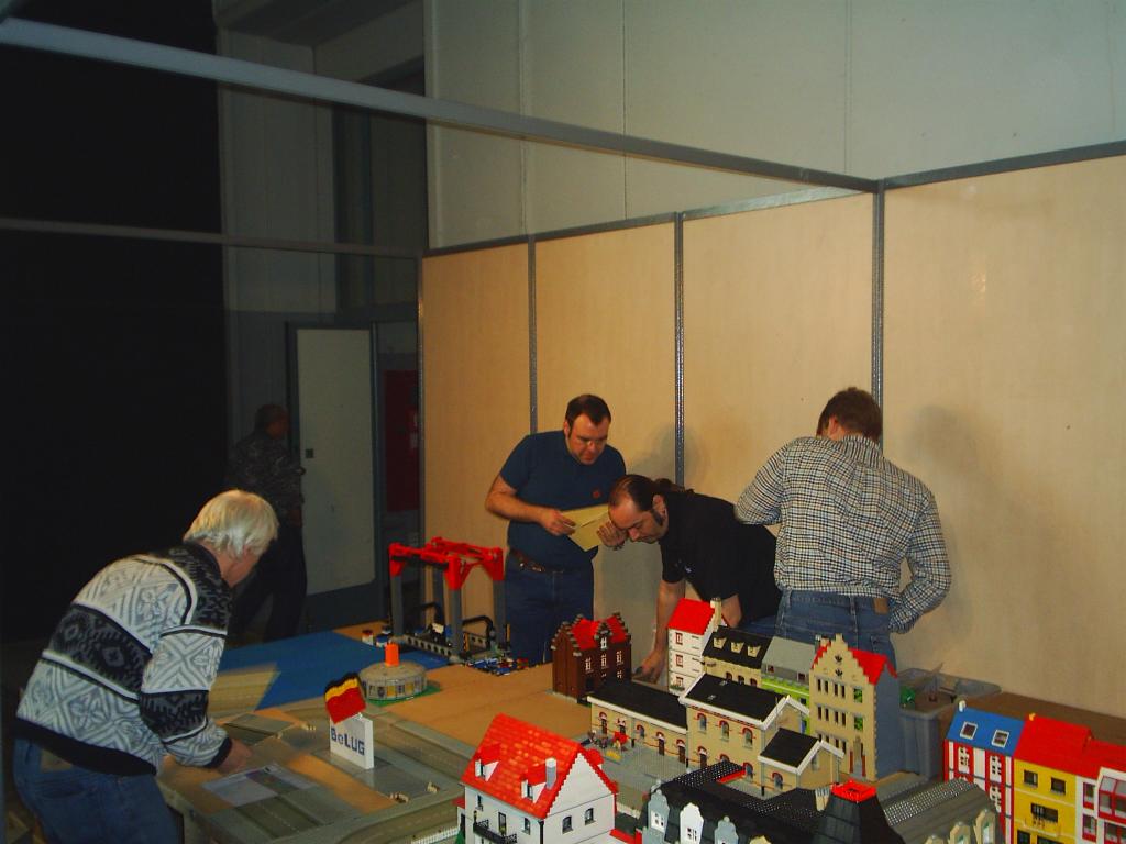15mars2007_-_modelmapreparationstandbelug_028.jpg
